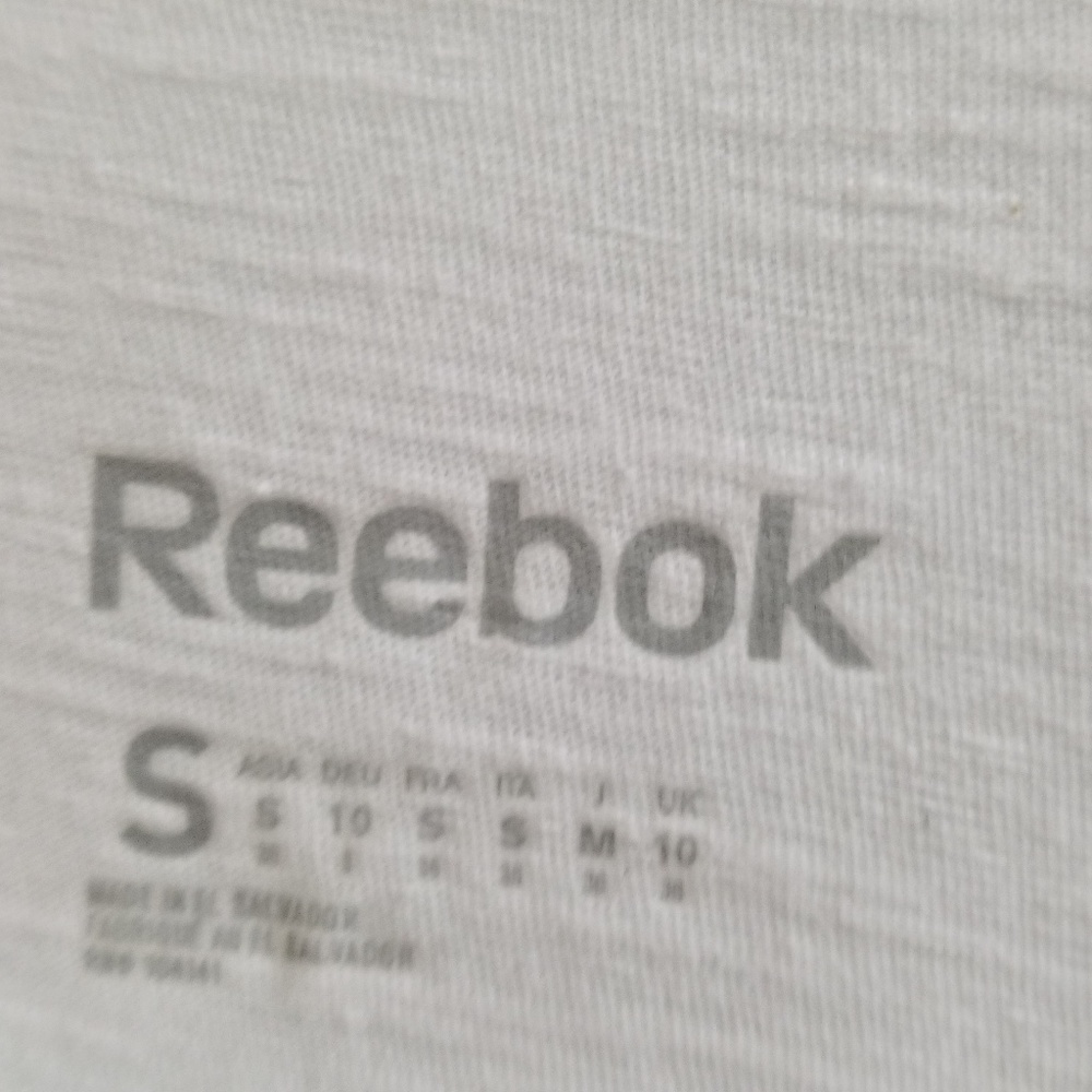 Shirt - Picture 2 of 4